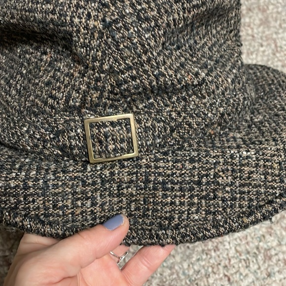 Winterized Tilly hat - Picture 3 of 9